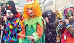 <http://www.fotofisch-berlin.de - BASLER FASTNACHT 2013_MORGESTRAICH_CORTEGE