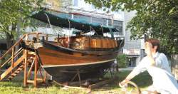 <http://www.fotofisch-berlin.de - hau 2 -SHIP 0´FOOLS