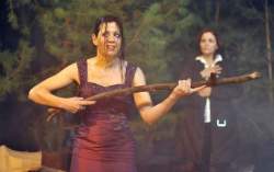 <http://www.fotofisch-berlin.de - WARTEN AUF ADAM SPIELMAN